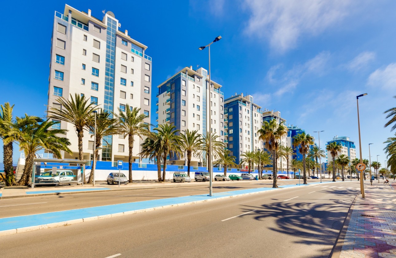 Odsprzedaż - Apartment - La Manga del Mar Menor