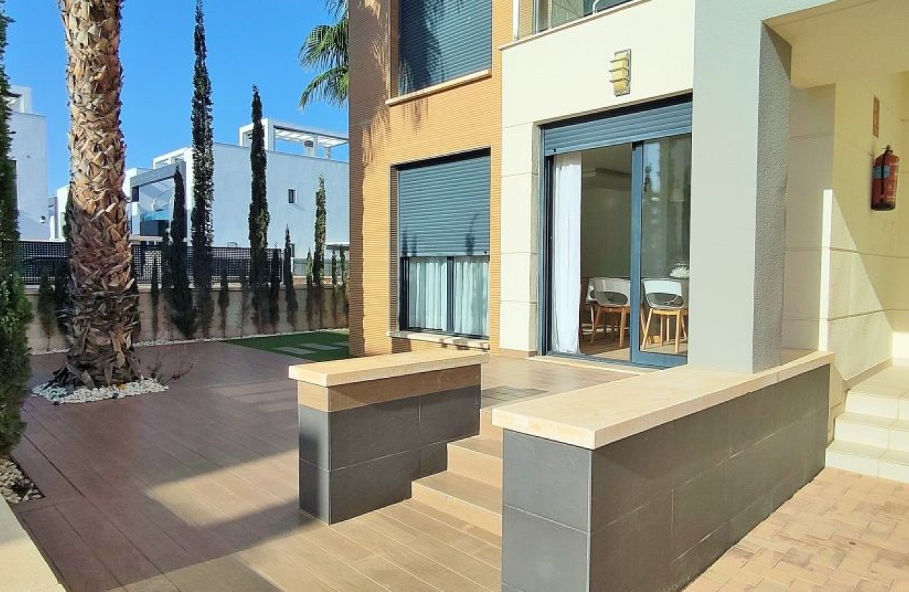 Odsprzedaż - Apartment - Orihuela Costa - La Zenia