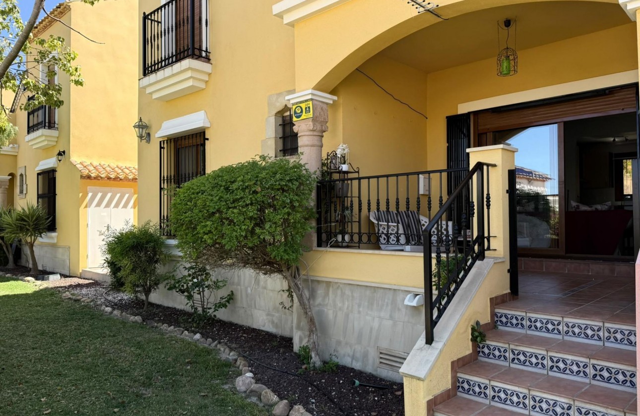 Odsprzedaż - Apartment - Orihuela Costa - Las Ramblas