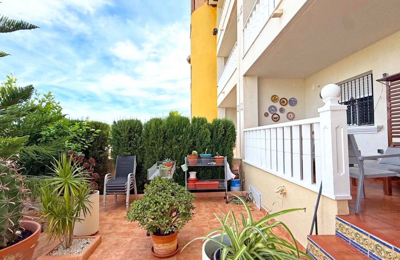 Odsprzedaż - Apartment - Orihuela Costa - Lomas de Cabo Roig