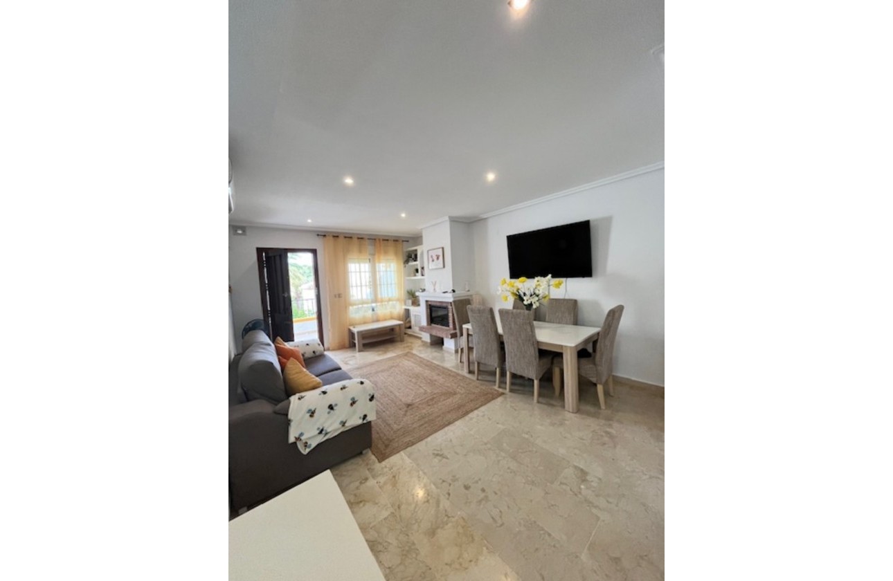 Odsprzedaż - Apartment - Orihuela Costa - Los Dolses