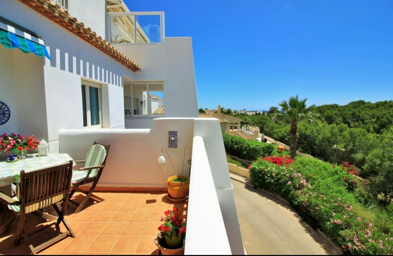 Odsprzedaż - Apartment - Orihuela Costa - Los Dolses