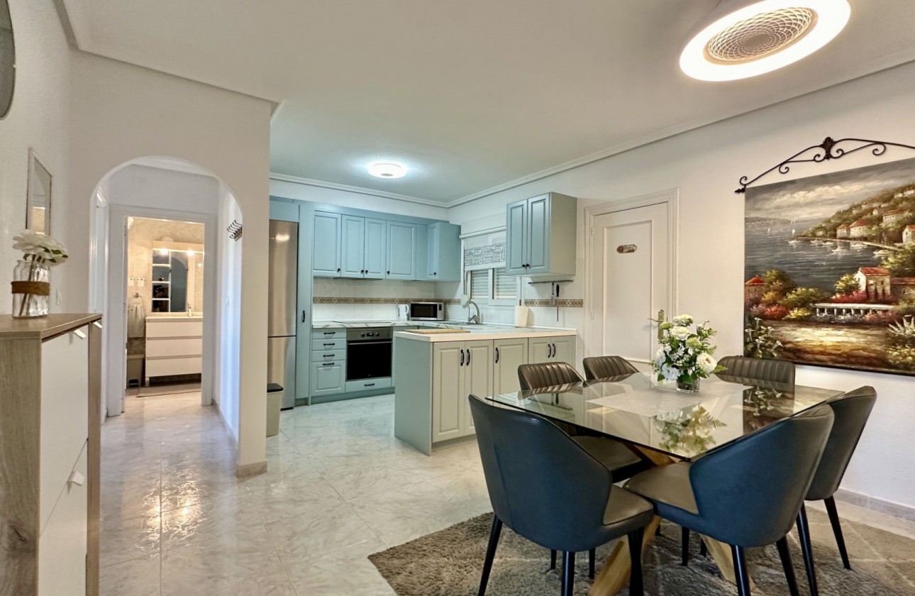 Odsprzedaż - Apartment - Orihuela Costa - Playa Flamenca