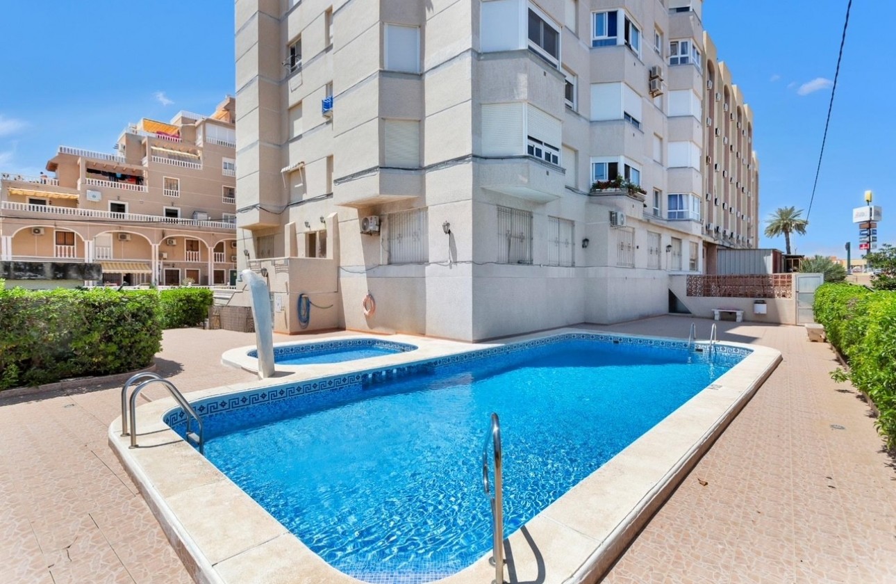 Odsprzedaż - Apartment - Orihuela Costa - Punta Prima