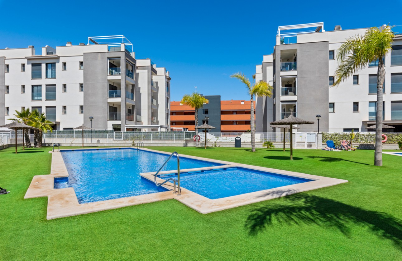 Odsprzedaż - Apartment - Orihuela Costa - Villamartín