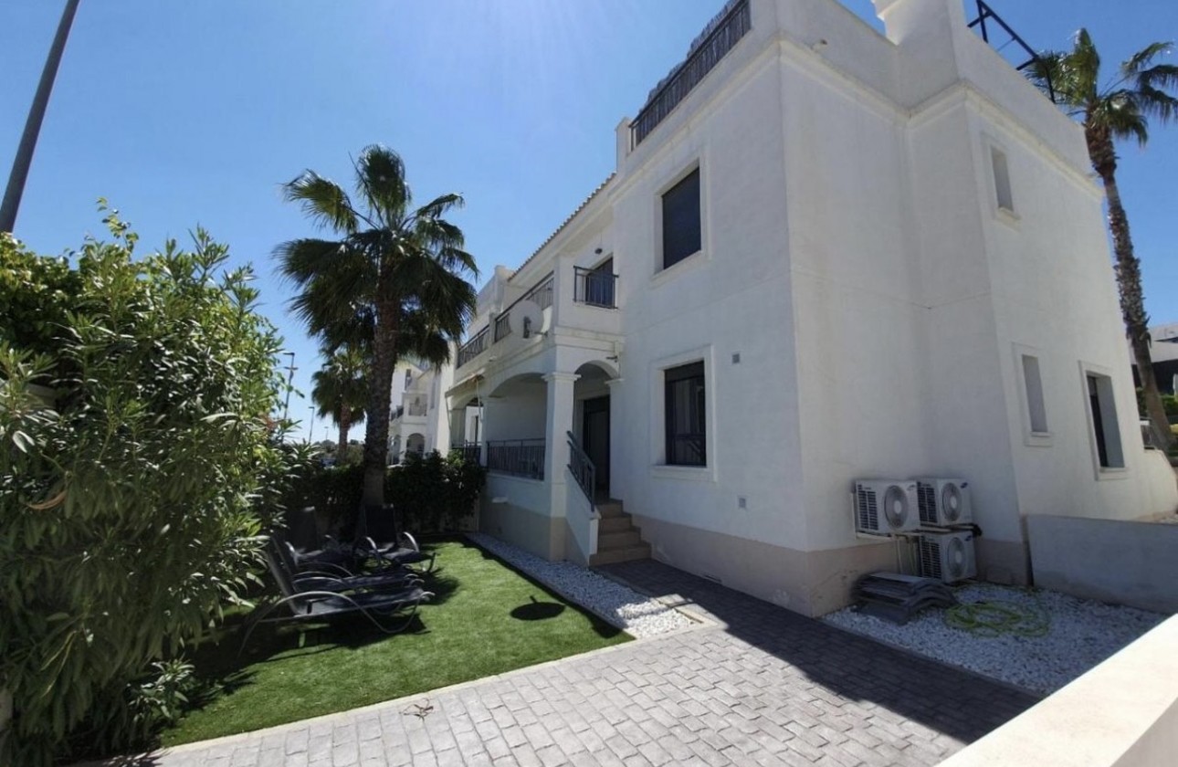 Odsprzedaż - Apartment - Orihuela Costa - Villamartín