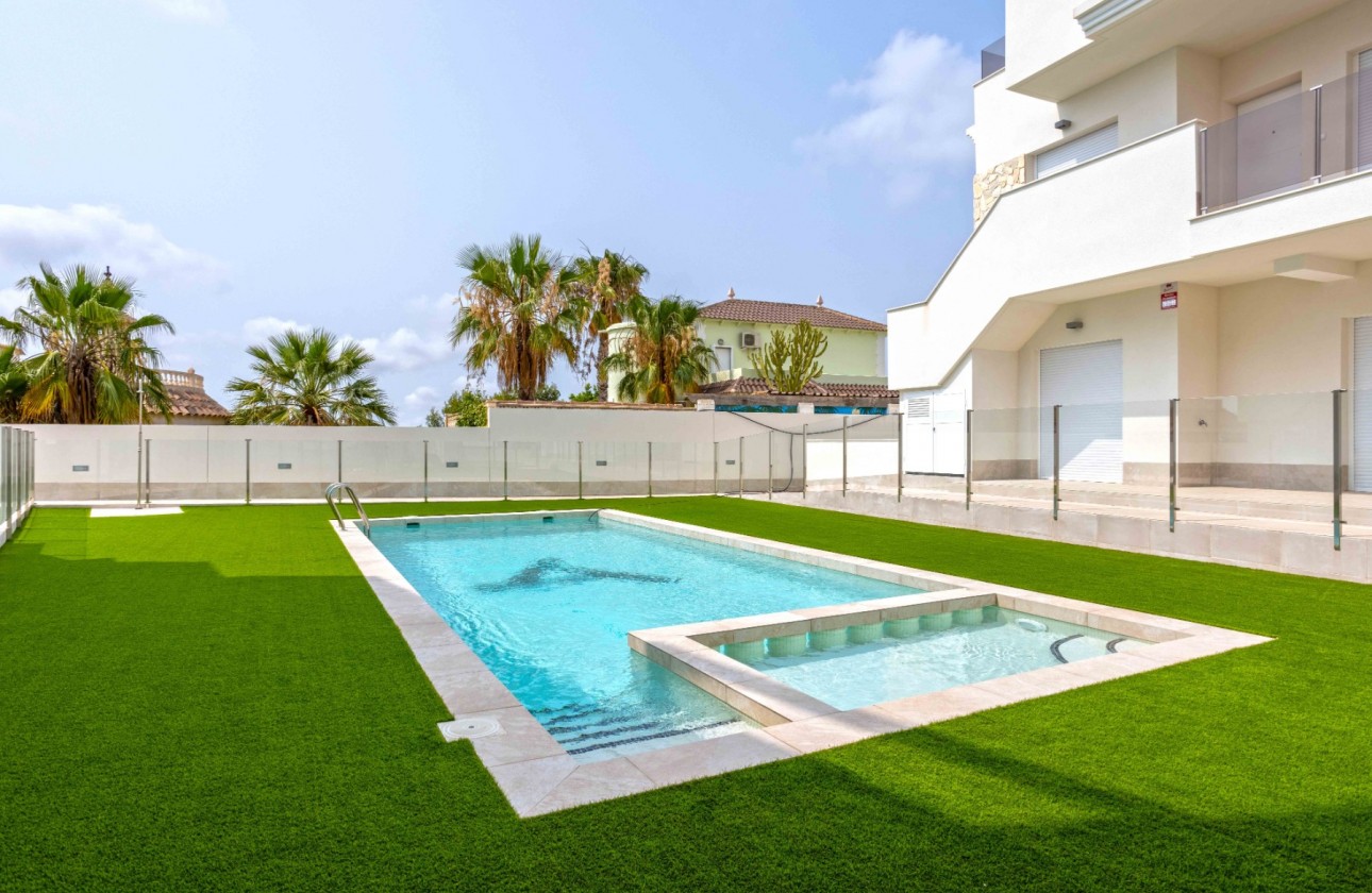Odsprzedaż - Apartment - Orihuela Costa - Villamartín