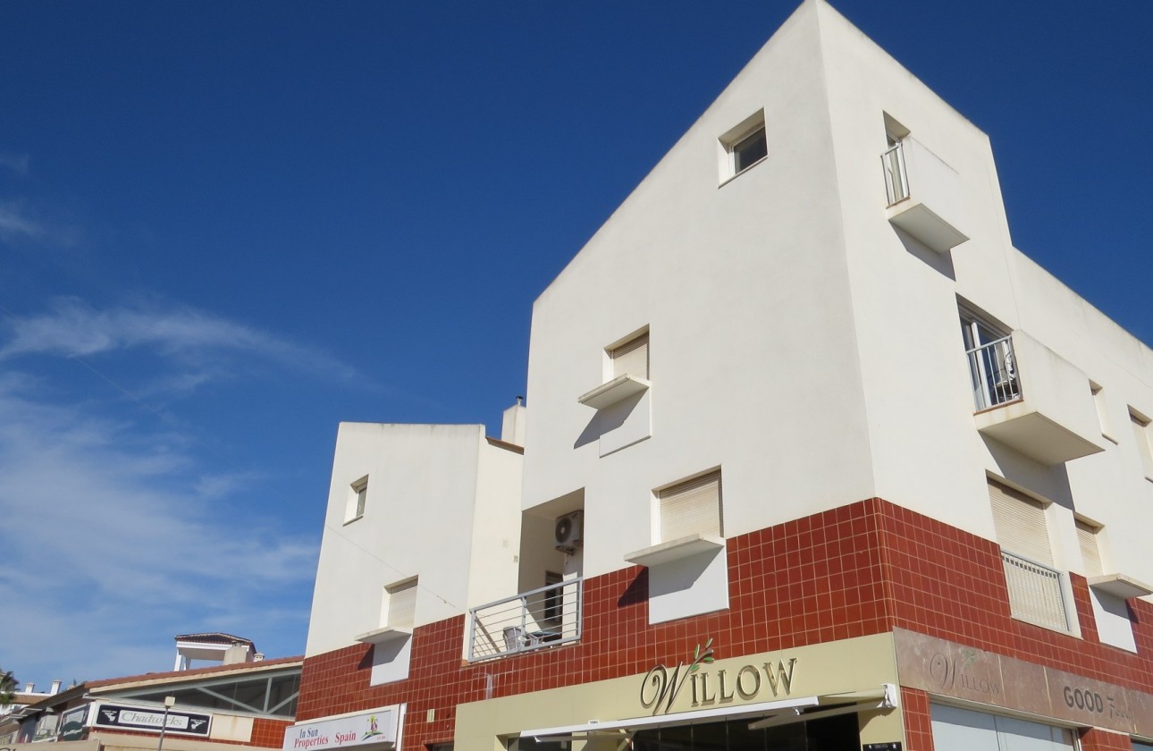 Odsprzedaż - Apartment - Orihuela Costa - Villamartín