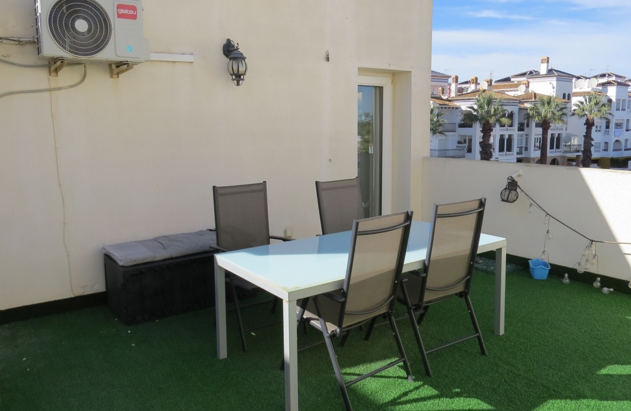 Odsprzedaż - Apartment - Orihuela Costa - Villamartín