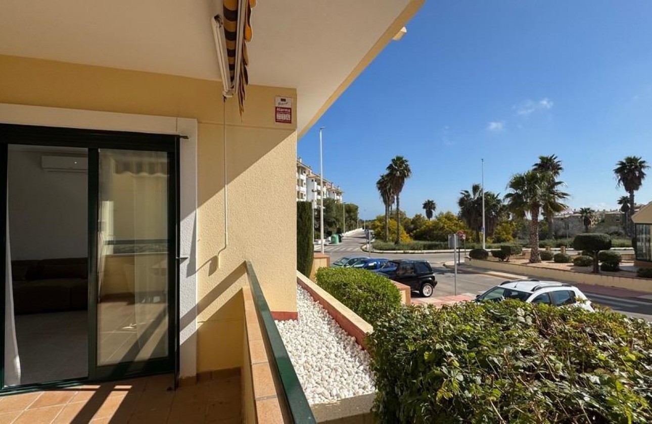 Odsprzedaż - Apartment - Orihuela Costa - Villamartín