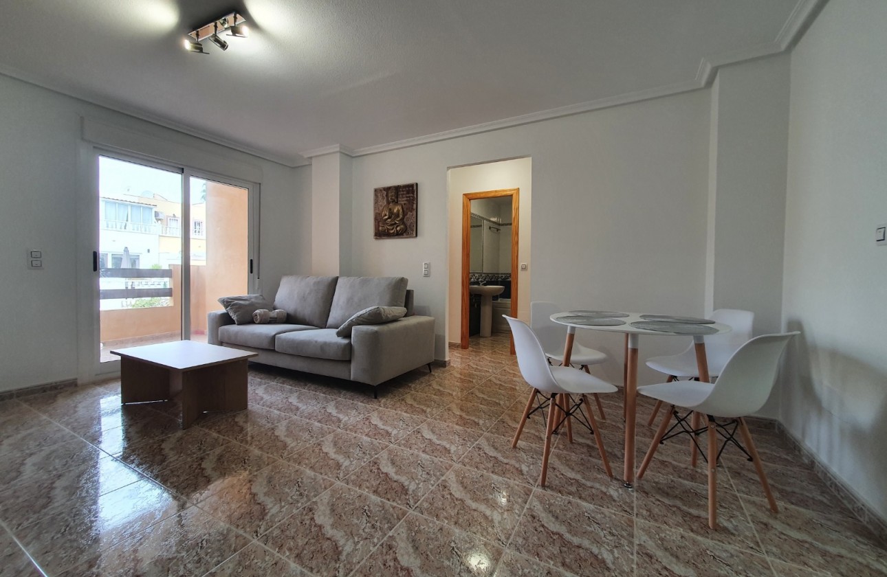 Odsprzedaż - Apartment - Orihuela Costa - Villamartín