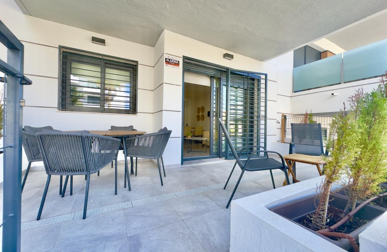 Odsprzedaż - Apartment - Orihuela Costa - Villamartín