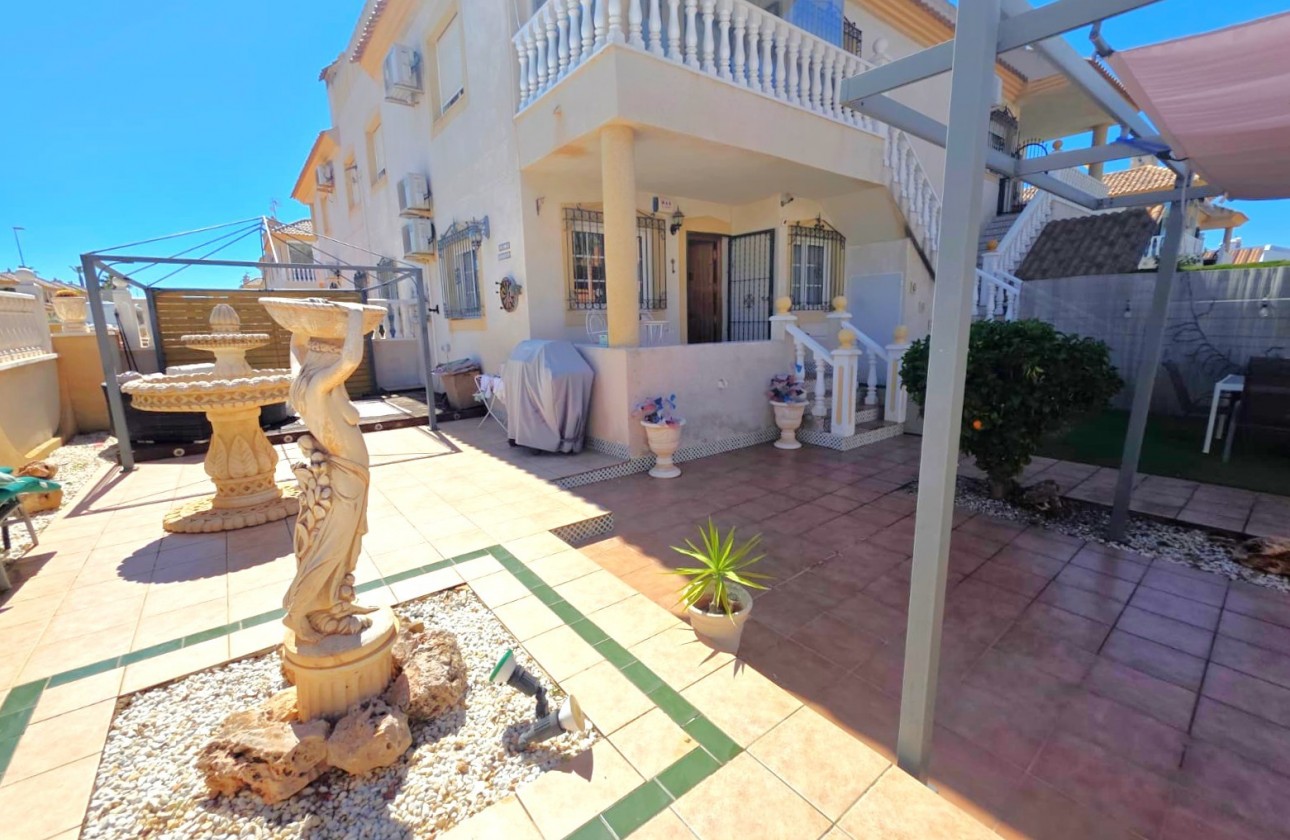 Odsprzedaż - Apartment - Orihuela Costa - Villamartín