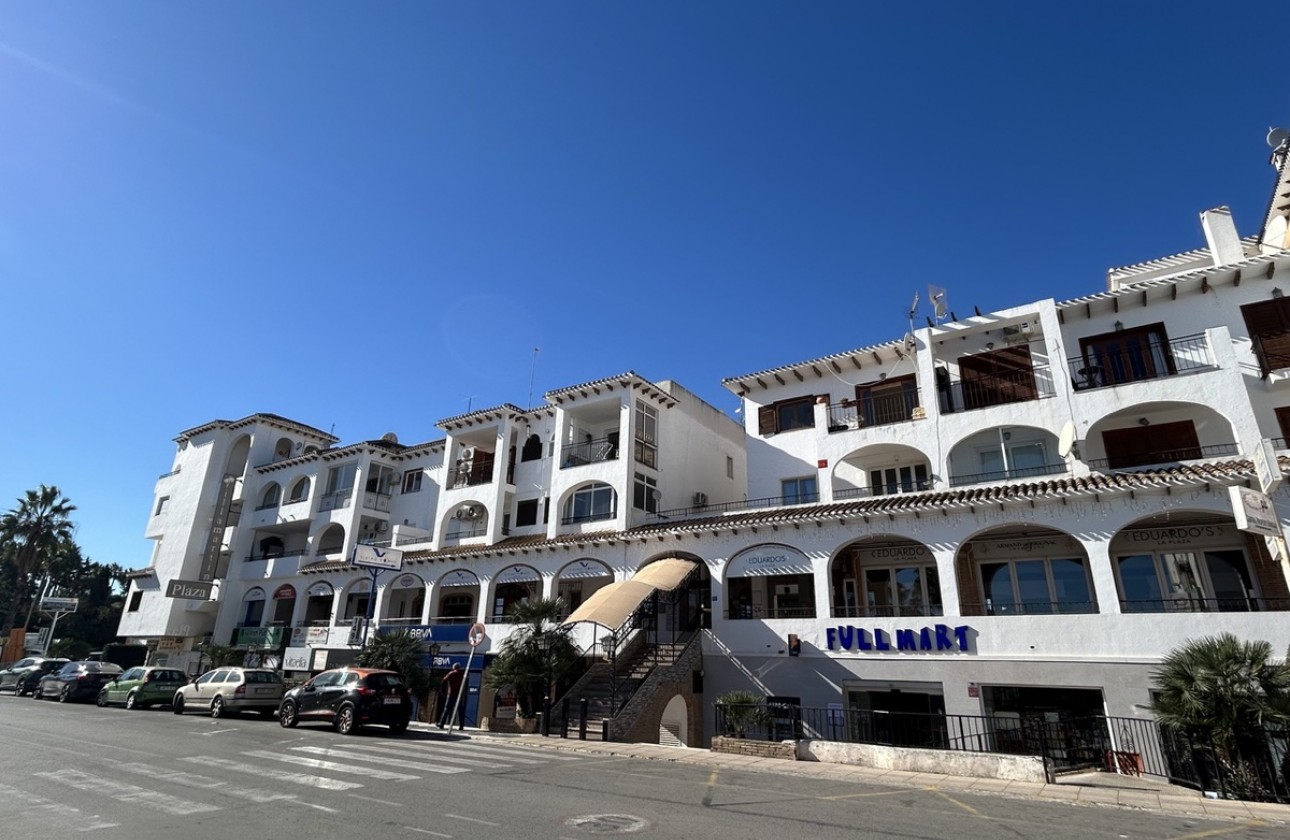 Odsprzedaż - Apartment - Orihuela Costa - Villamartín