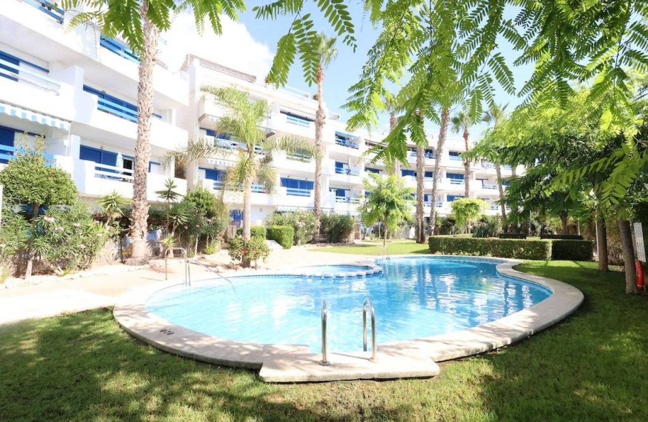 Odsprzedaż - Apartment - Orihuela Costa
