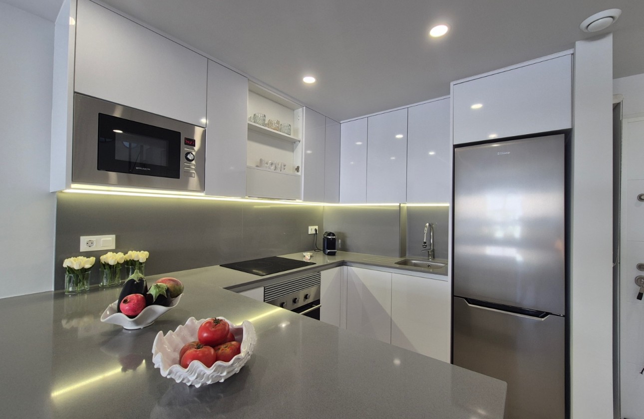 Odsprzedaż - Apartment - Orihuela - Villamartín