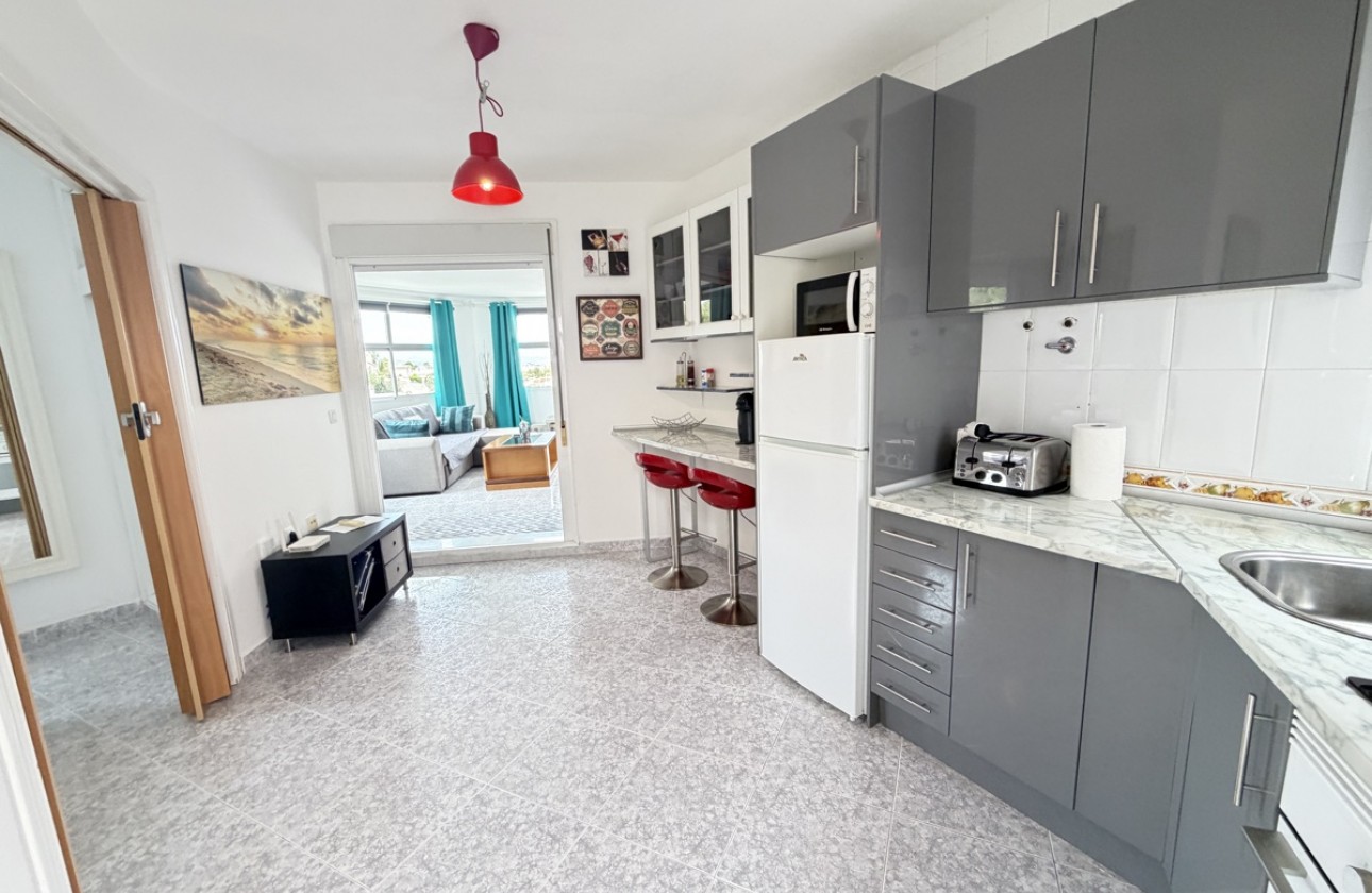 Odsprzedaż - Apartment - San Miguel de Salinas