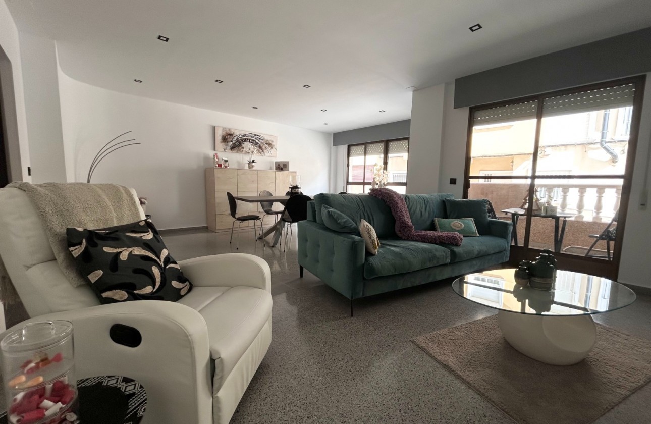 Odsprzedaż - Apartment - Torremendo
