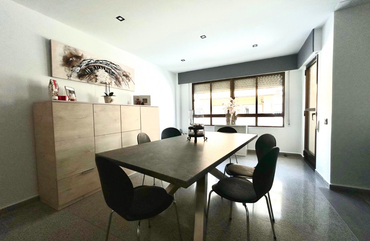 Odsprzedaż - Apartment - Torremendo