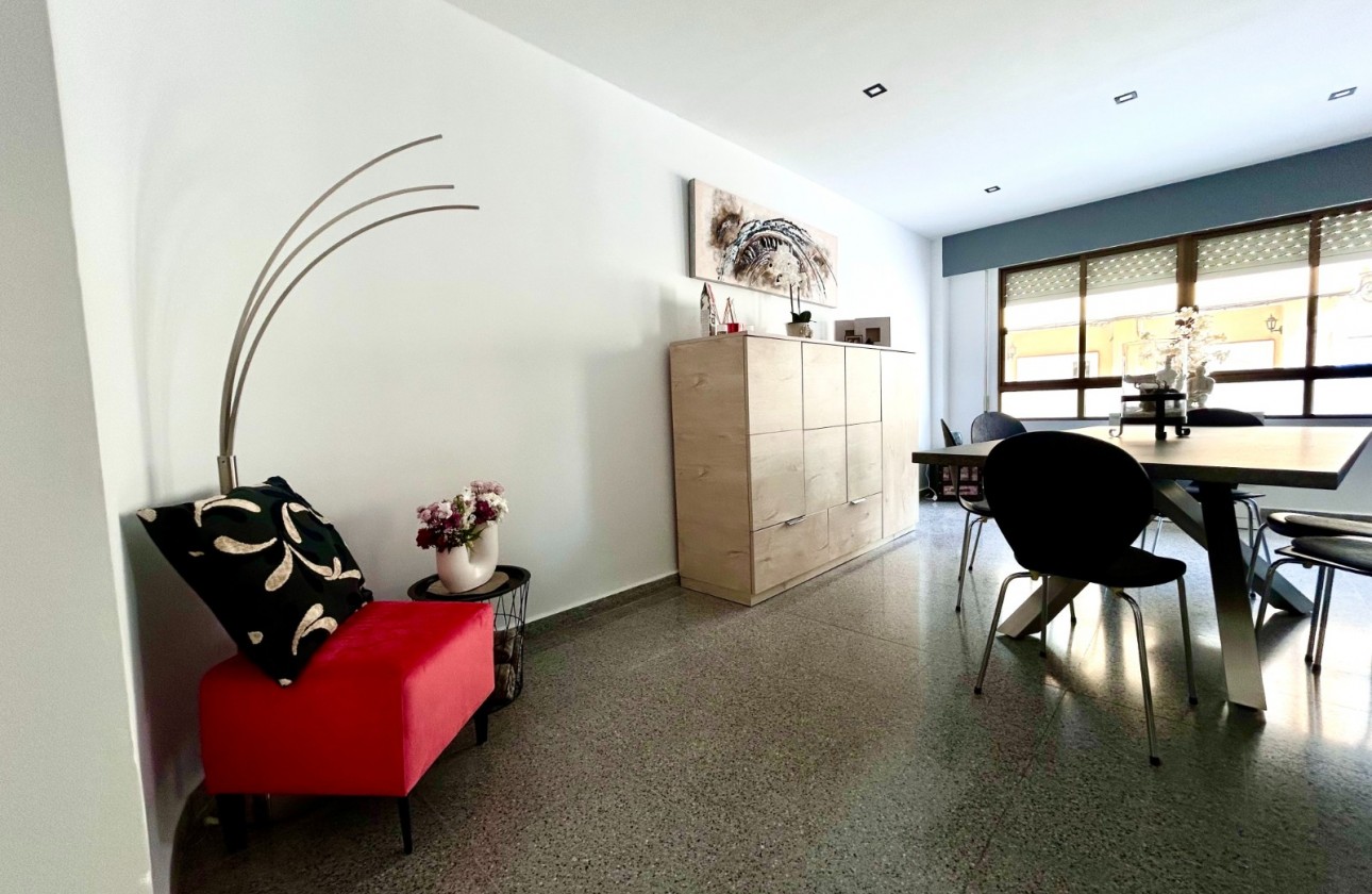 Odsprzedaż - Apartment - Torremendo