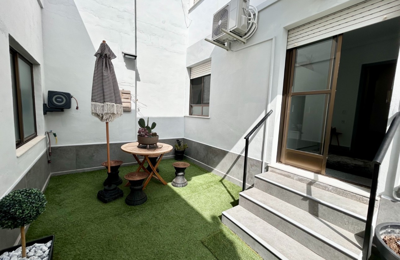 Odsprzedaż - Apartment - Torremendo