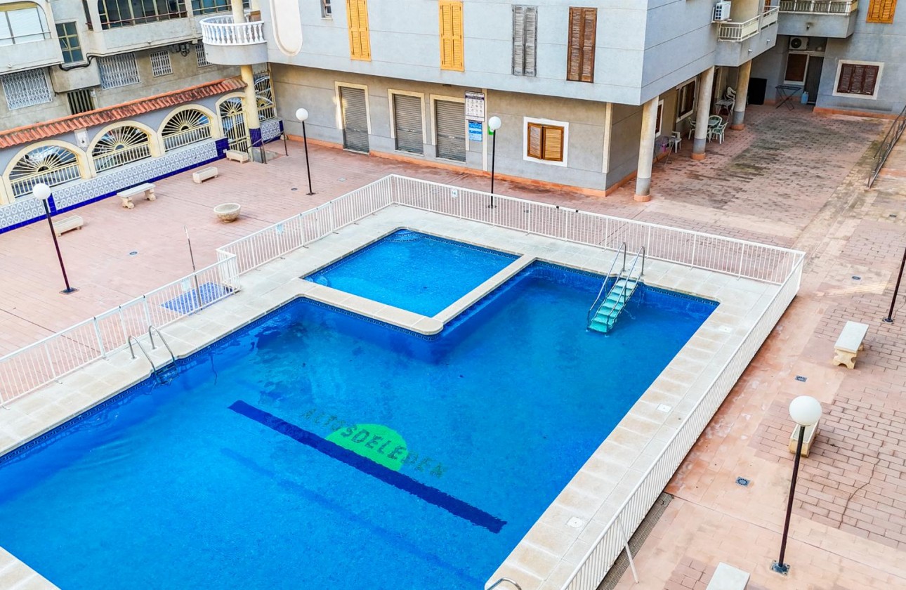 Odsprzedaż - Apartment - Torrevieja - El Acequión - Los Náufragos