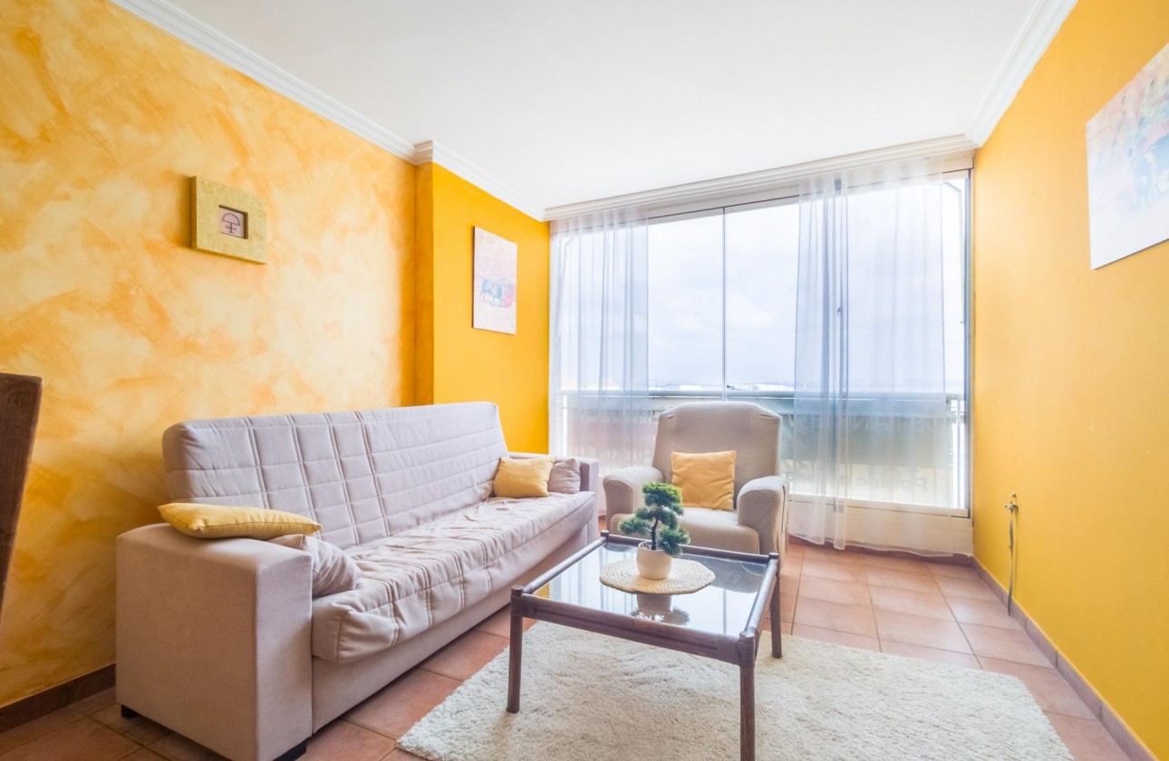 Odsprzedaż - Apartment - Torrevieja - El Acequión - Los Náufragos