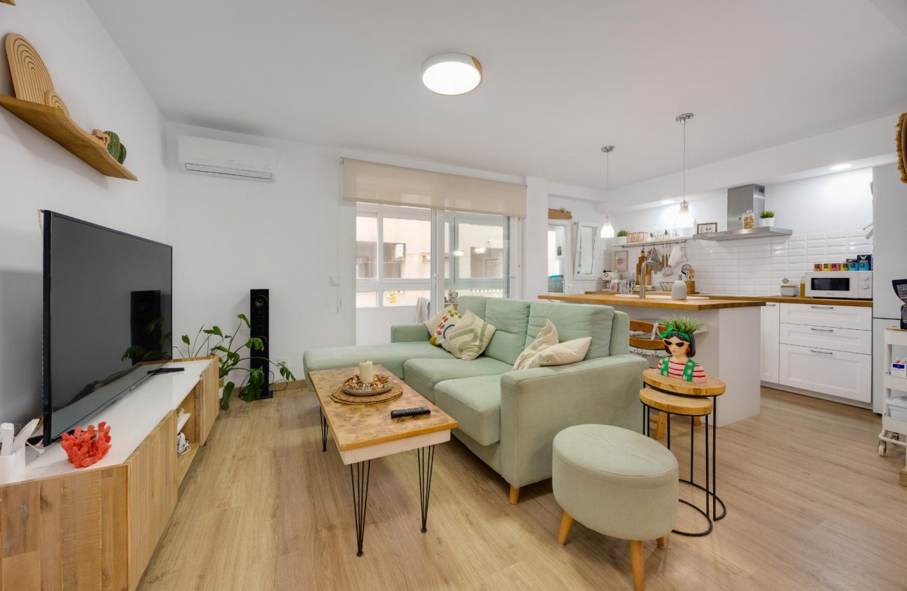 Odsprzedaż - Apartment - Torrevieja - El Acequión - Los Náufragos