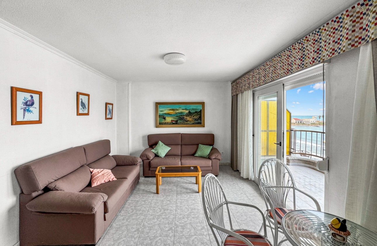 Odsprzedaż - Apartment - Torrevieja - Playa de los Locos