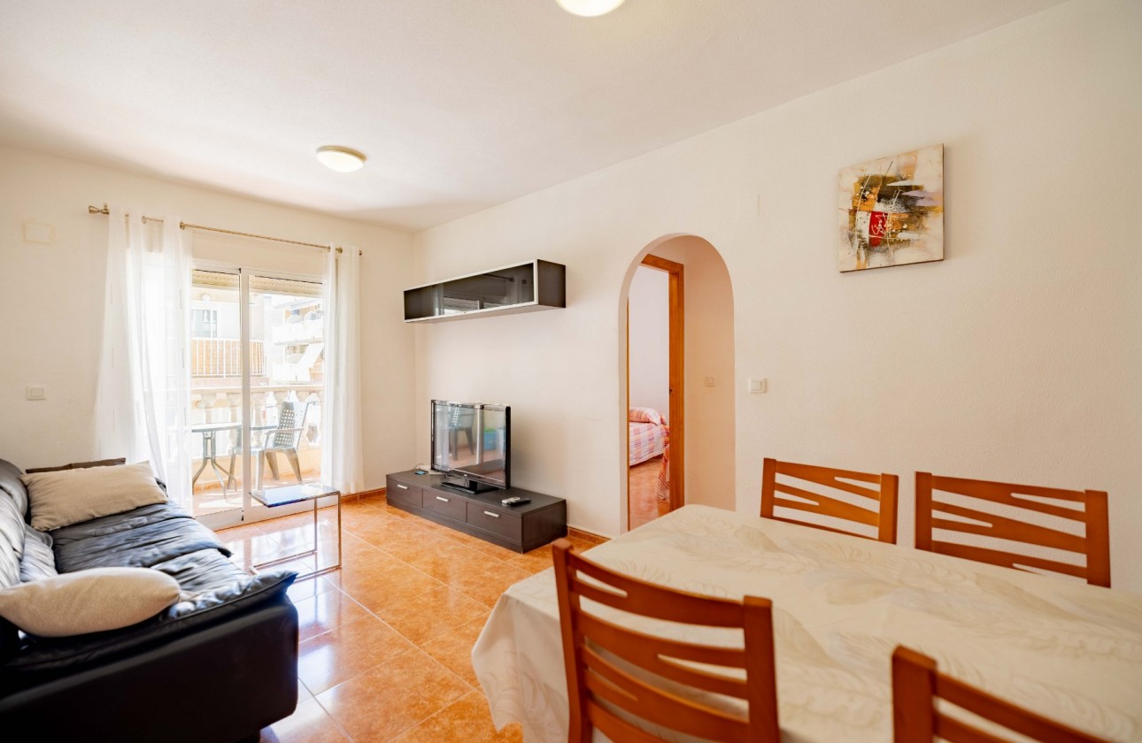 Odsprzedaż - Apartment - Torrevieja - Playa de los Locos