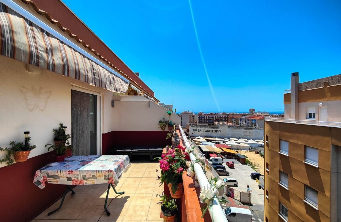 Odsprzedaż - Apartment - Torrevieja - Playa del Cura
