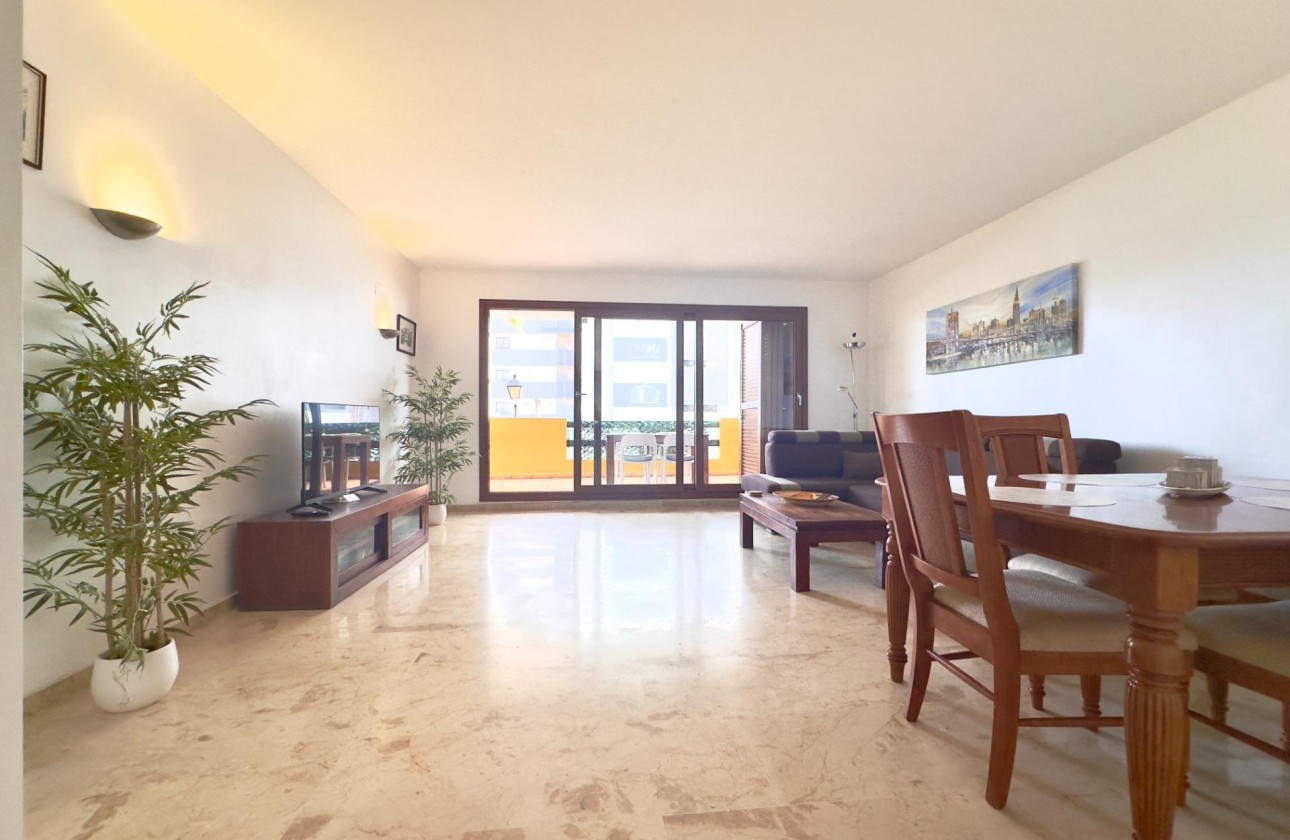 Odsprzedaż - Apartment - Torrevieja - Punta Prima