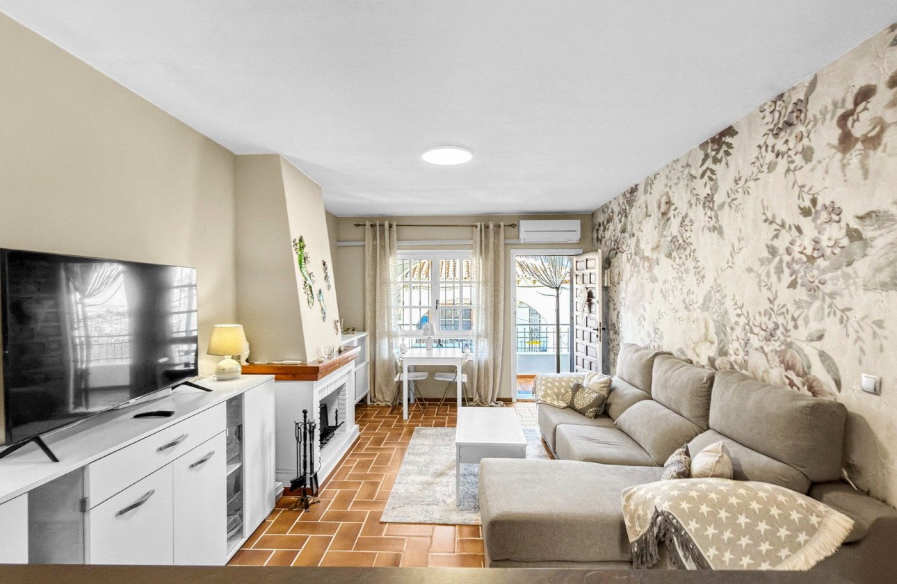 Odsprzedaż - Apartment - Torrevieja - Torrelamata - La Mata