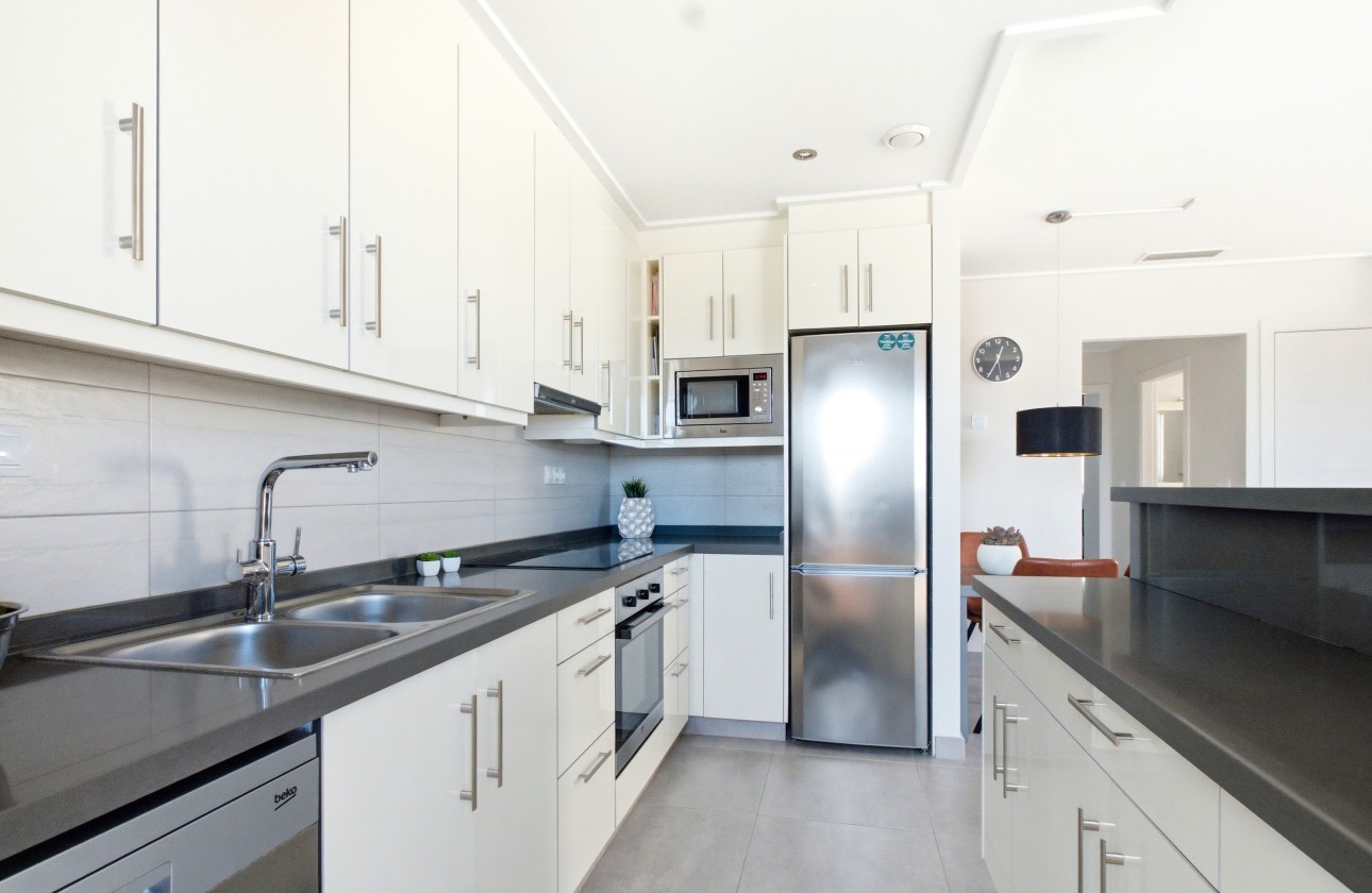 Odsprzedaż - Apartment - Torrevieja