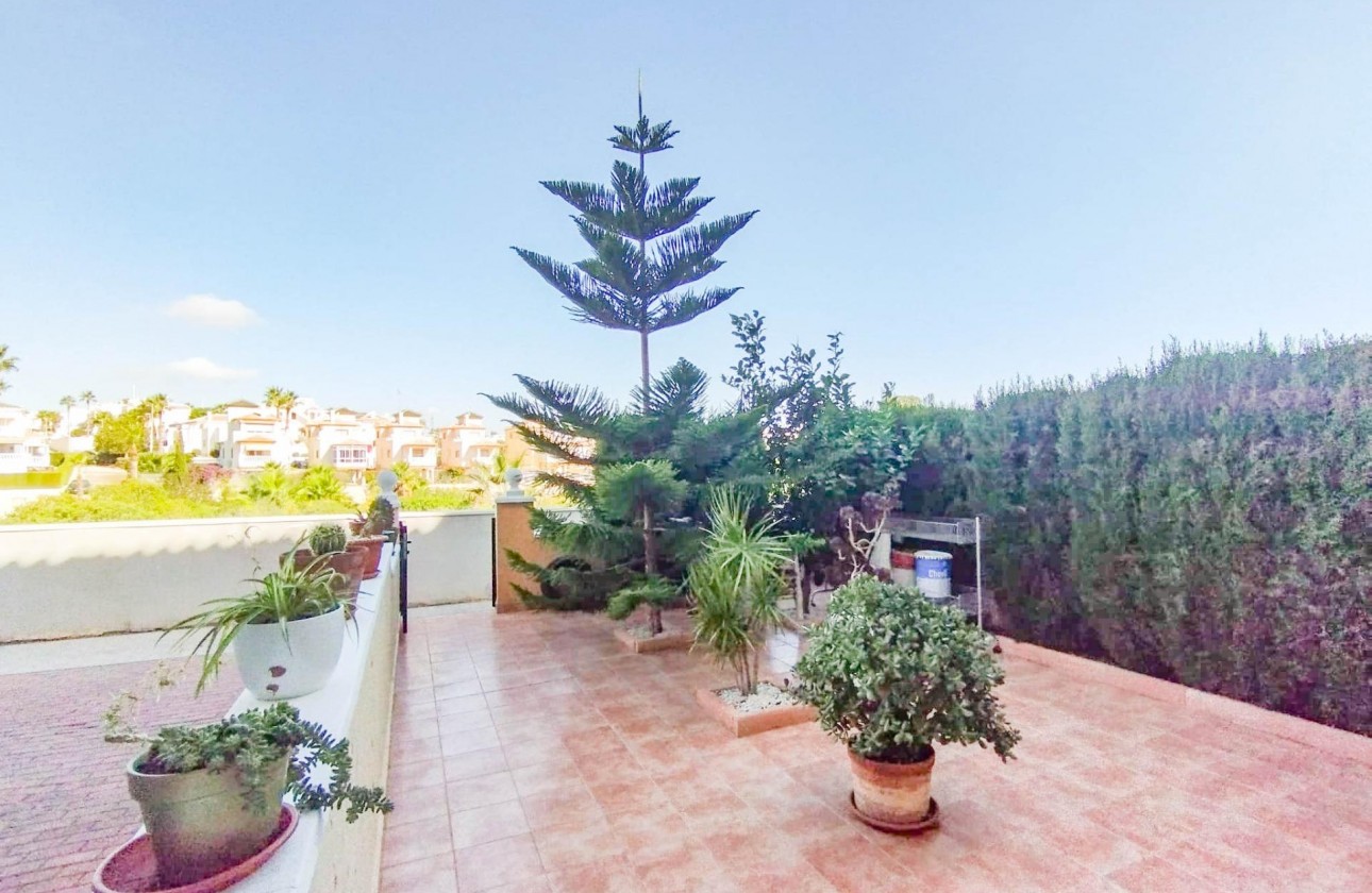 Odsprzedaż - Bungalow - Orihuela Costa - Lomas de Cabo Roig