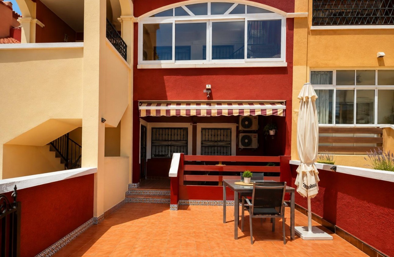 Odsprzedaż - Bungalow - Orihuela Costa - Los Altos