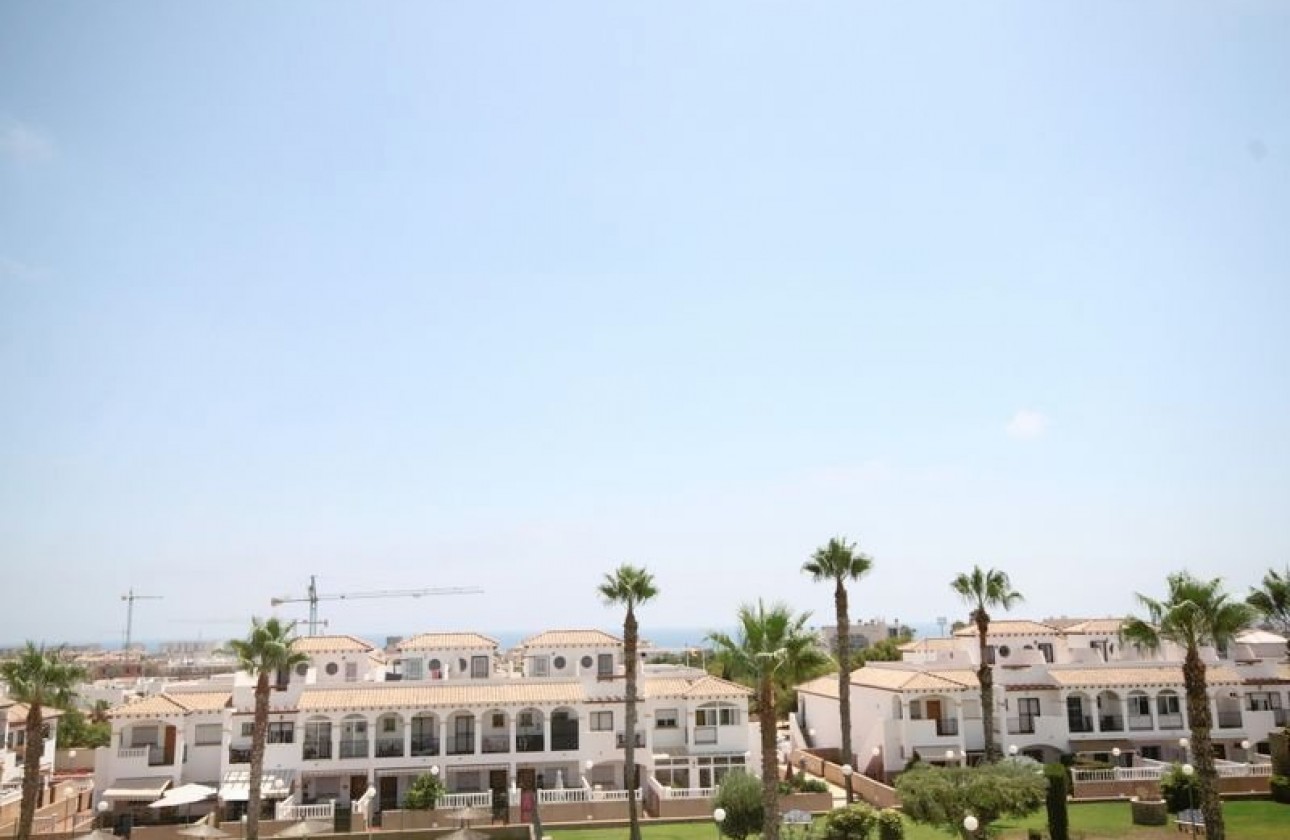 Odsprzedaż - Bungalow - Orihuela Costa - Punta Prima