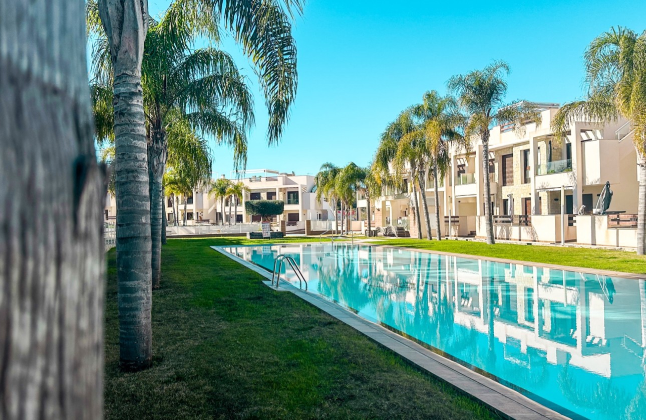 Odsprzedaż - Bungalow - Torrevieja - Los Balcones - Los Altos del Edén