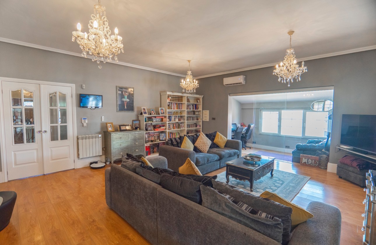 Odsprzedaż - Detached Villa - Las Heredades - Heredades