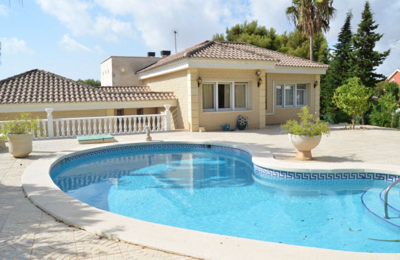 Odsprzedaż - Detached Villa - Orihuela Costa - Dehesa de campoamor