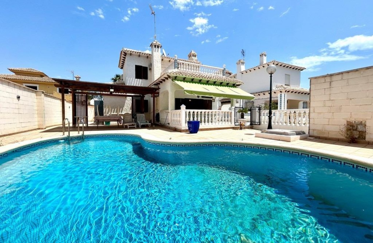 Odsprzedaż - Detached Villa - Orihuela Costa - La Zenia