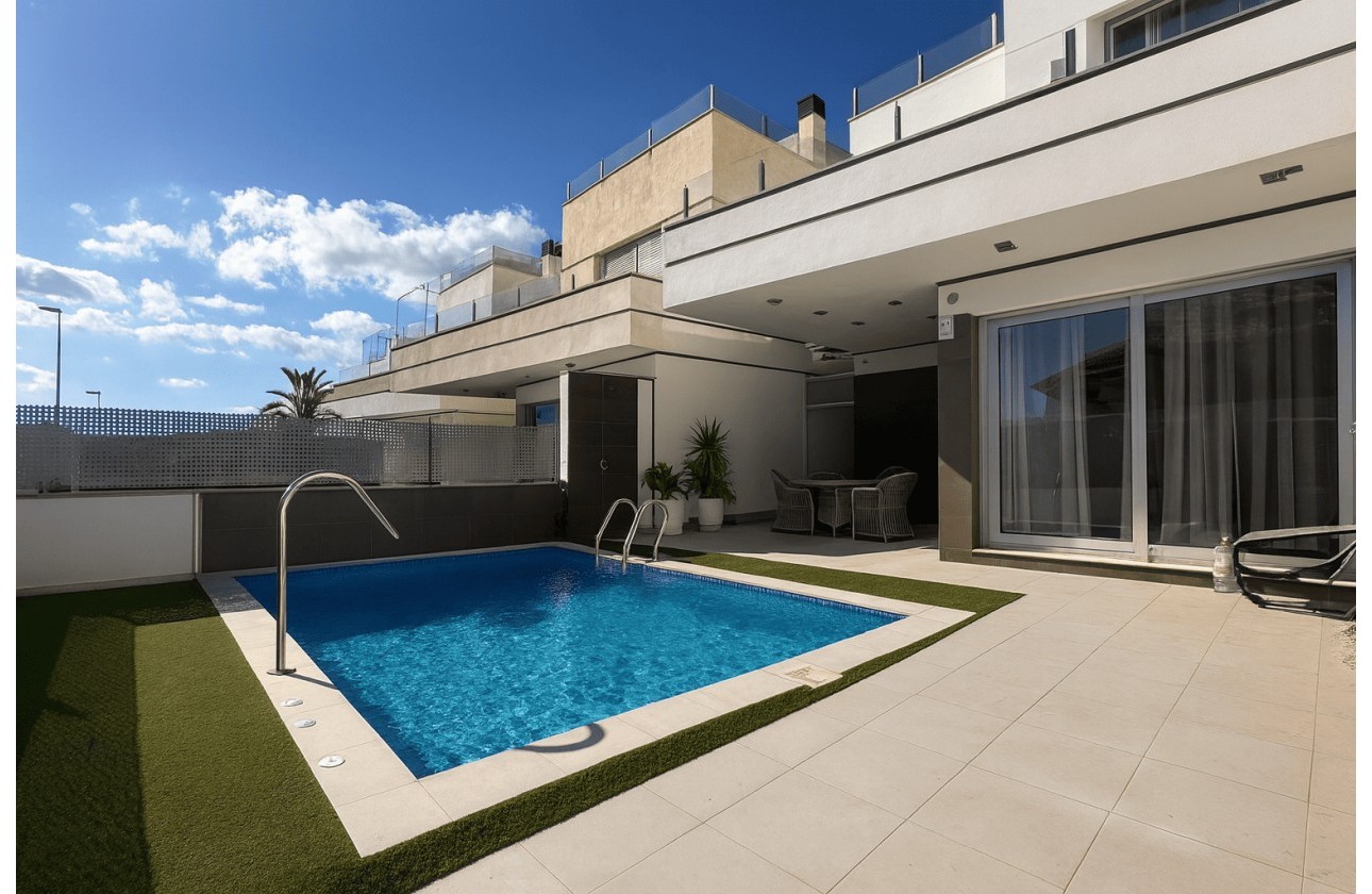 Odsprzedaż - Detached Villa - Orihuela Costa - Lomas de Cabo Roig