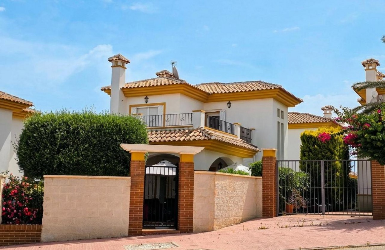 Odsprzedaż - Detached Villa - Rojales