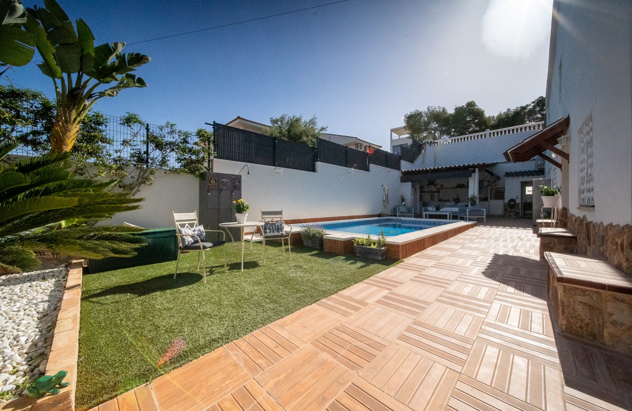 Odsprzedaż - Detached Villa - Torrevieja - Los Balcones - Los Altos del Edén