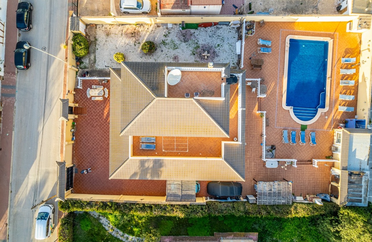 Odsprzedaż - Detached Villa - Torrevieja - Los Balcones - Los Altos del Edén