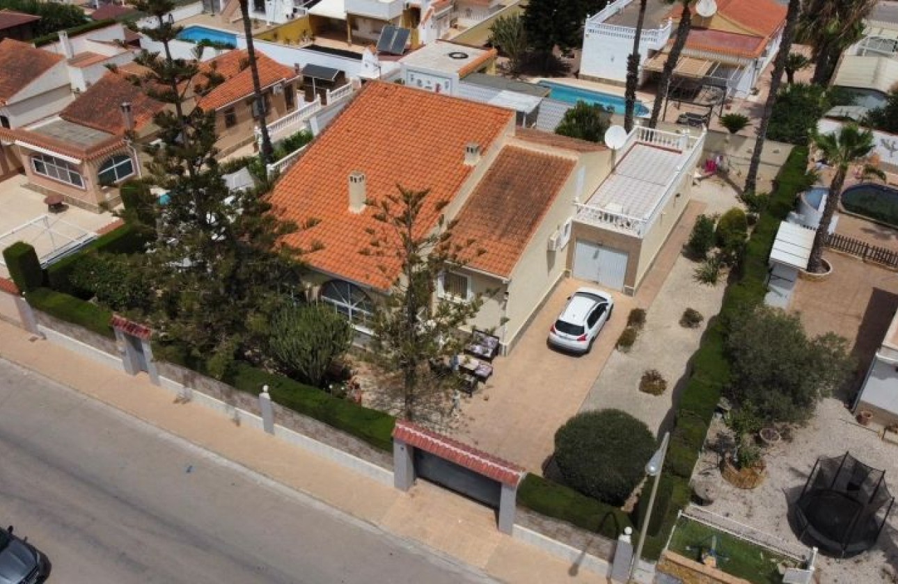 Odsprzedaż - Detached Villa - Torrevieja