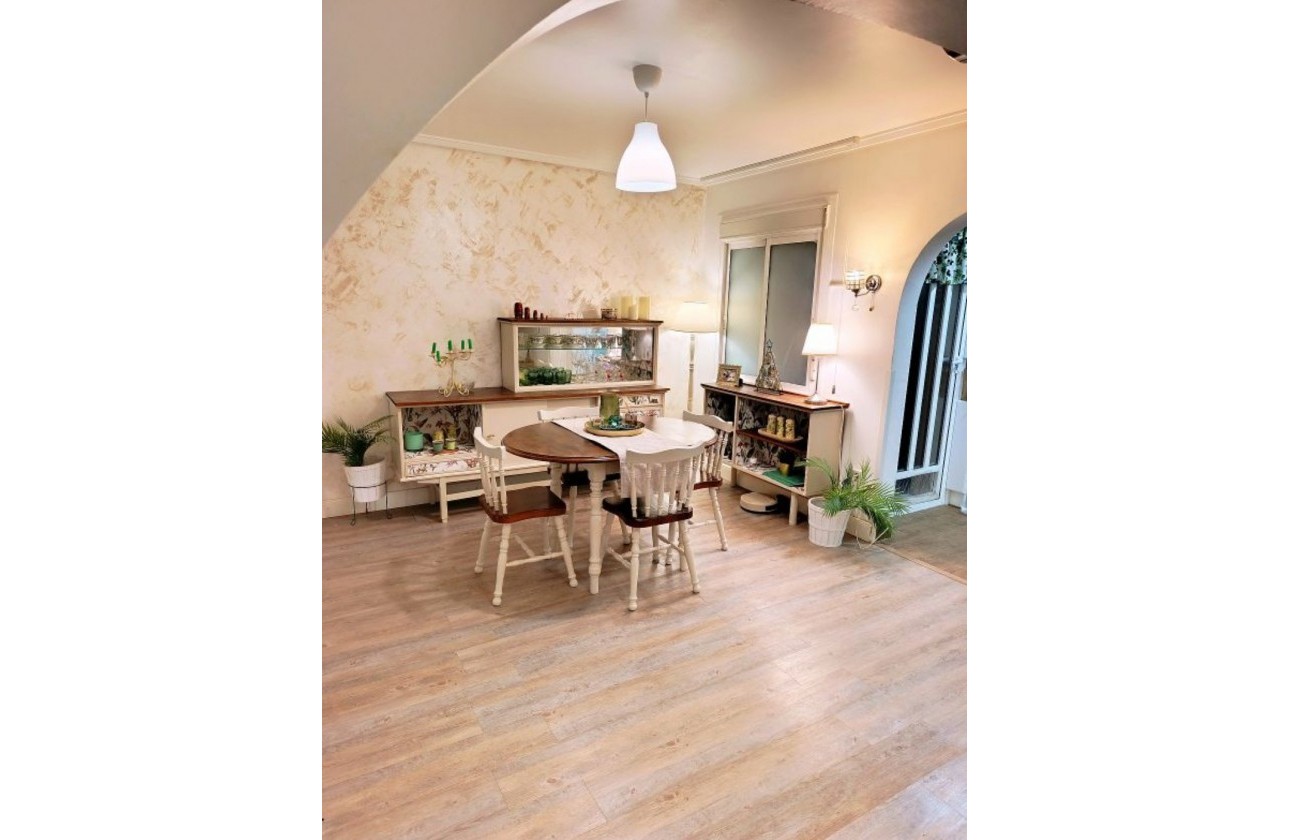 Odsprzedaż - House - Gran Alacant - Carrer de Creta,