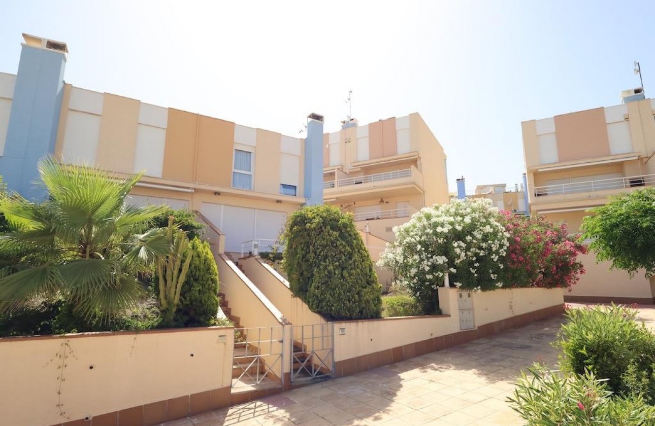 Odsprzedaż - Kamienica - Orihuela Costa - Cabo Roig