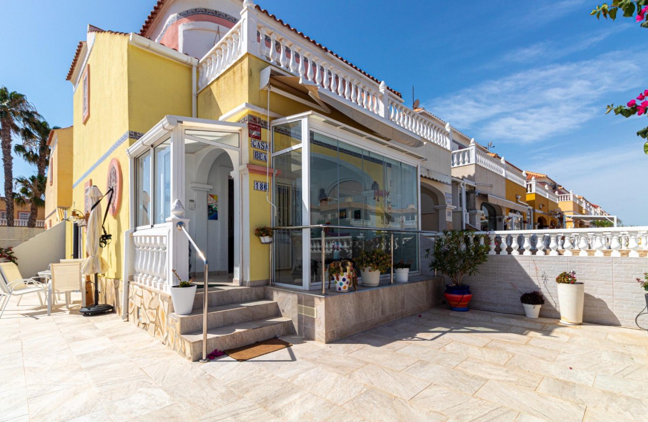 Odsprzedaż - Kamienica - Orihuela Costa - Cabo Roig