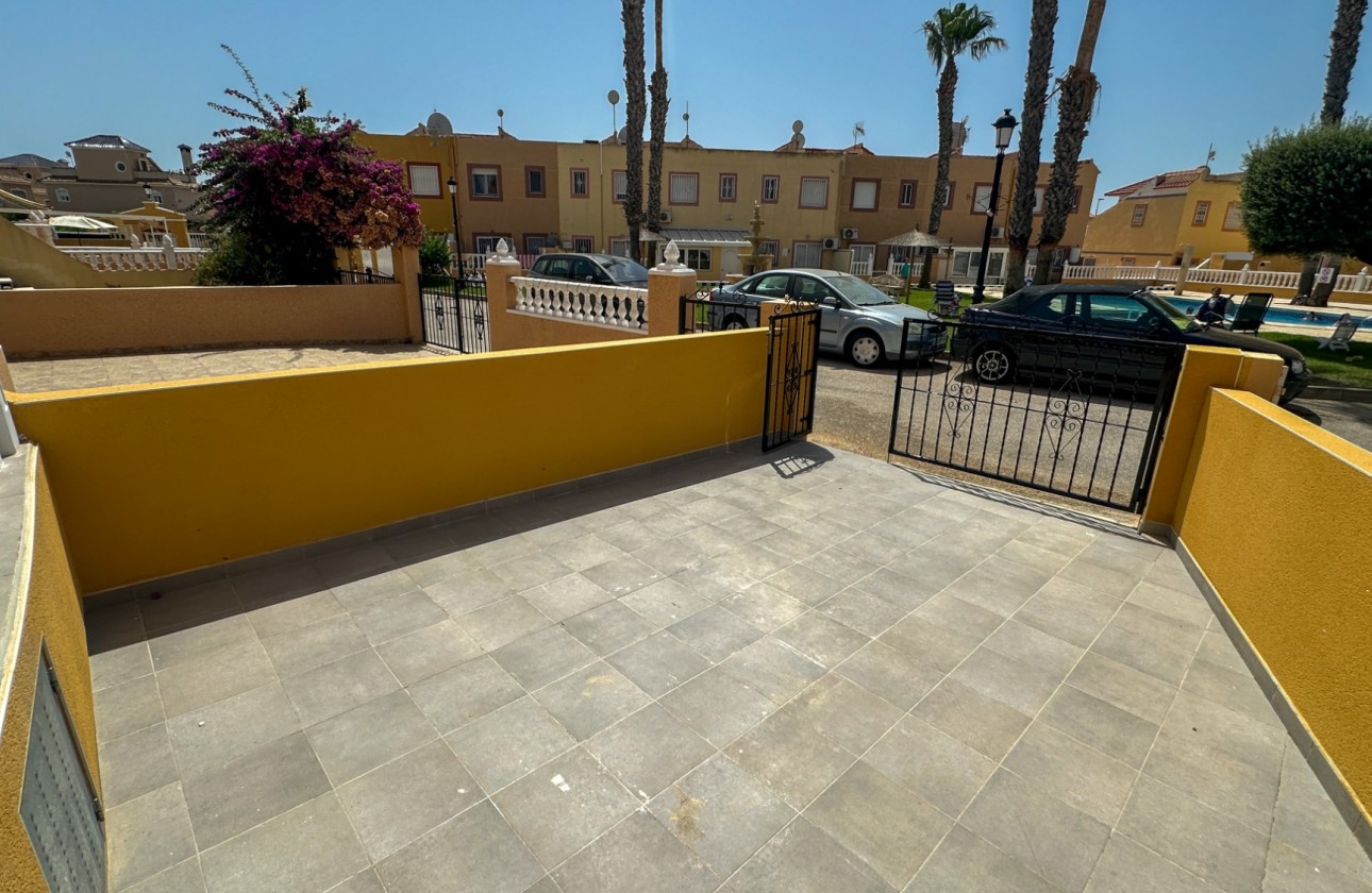 Odsprzedaż - Kamienica - Orihuela Costa - Cabo Roig